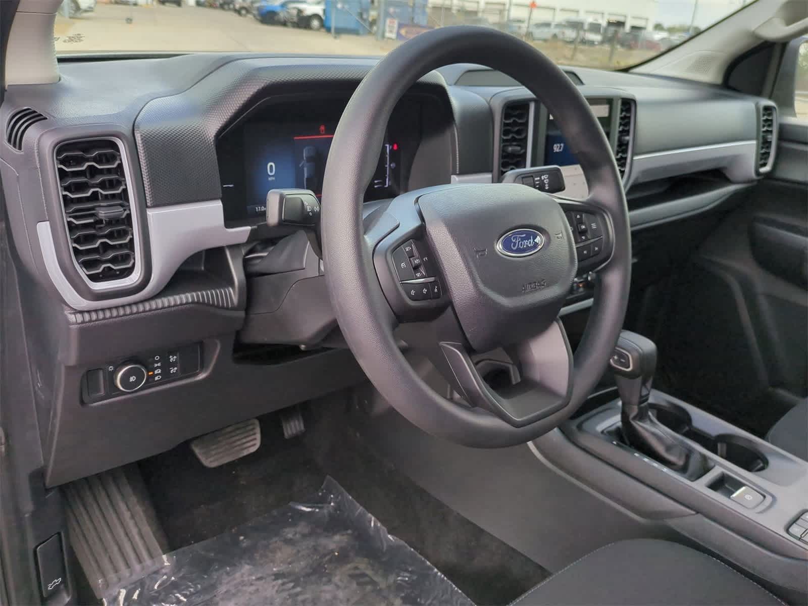 Thumbnail: 2025 Ford Ranger - 10