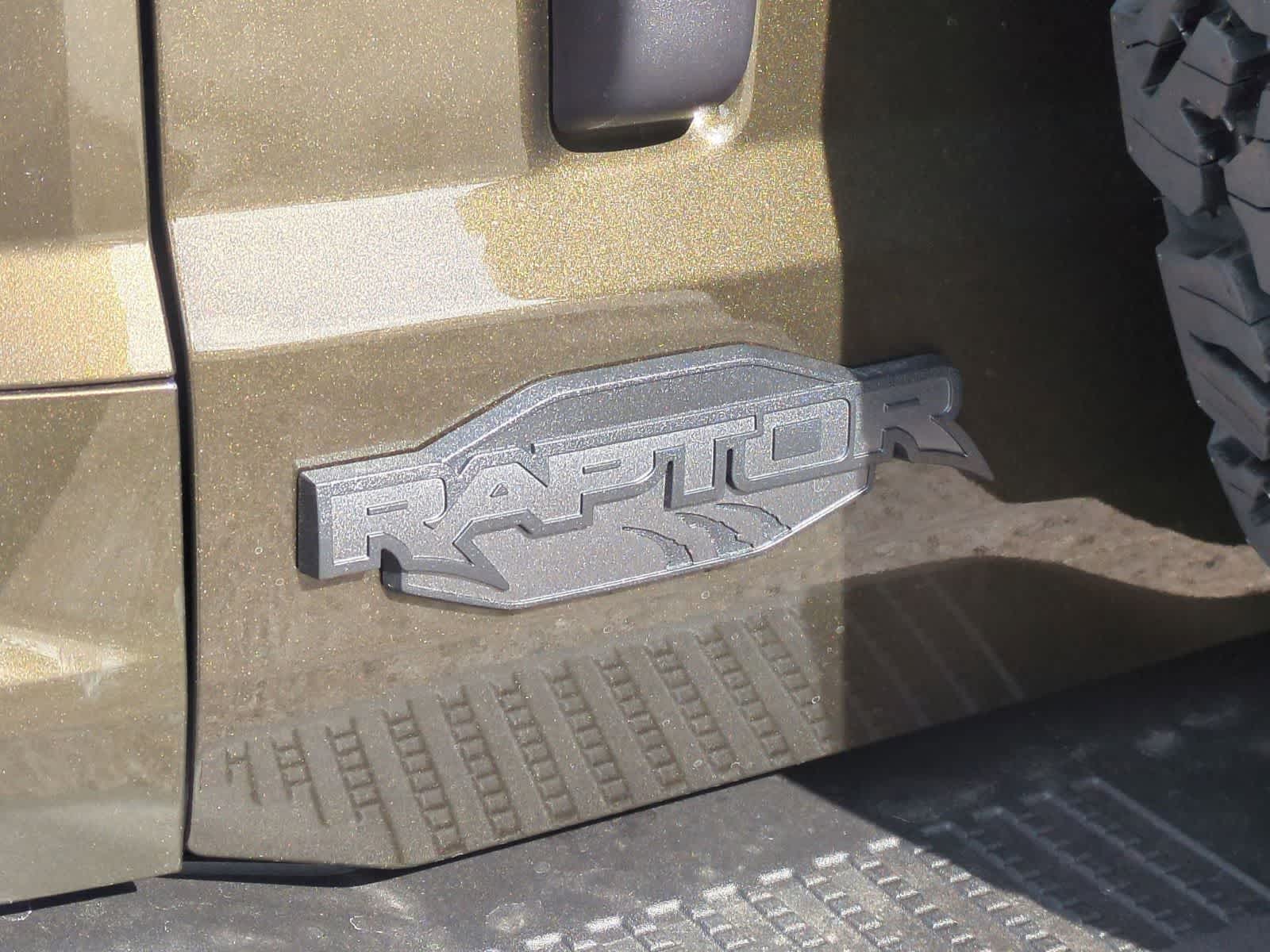 Thumbnail: 2025 Ford Bronco - 31