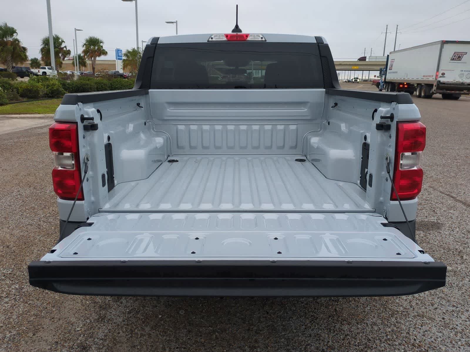 Thumbnail: 2025 Ford Maverick - 24