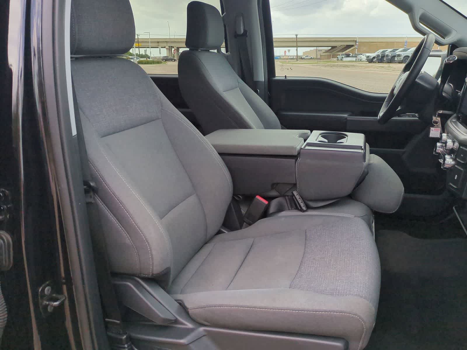 Thumbnail: 2025 Ford F-150 - 25