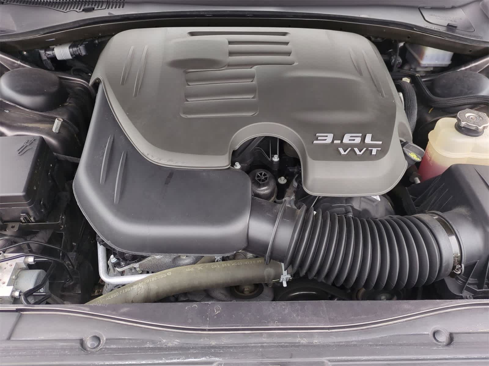 Thumbnail: 2023 Chrysler 300 - 28