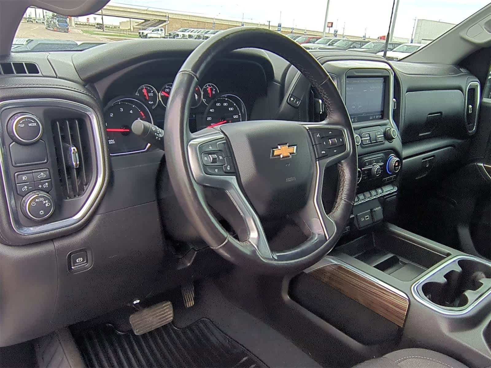 Thumbnail: 2022 Chevrolet Silverado 2500 - 10