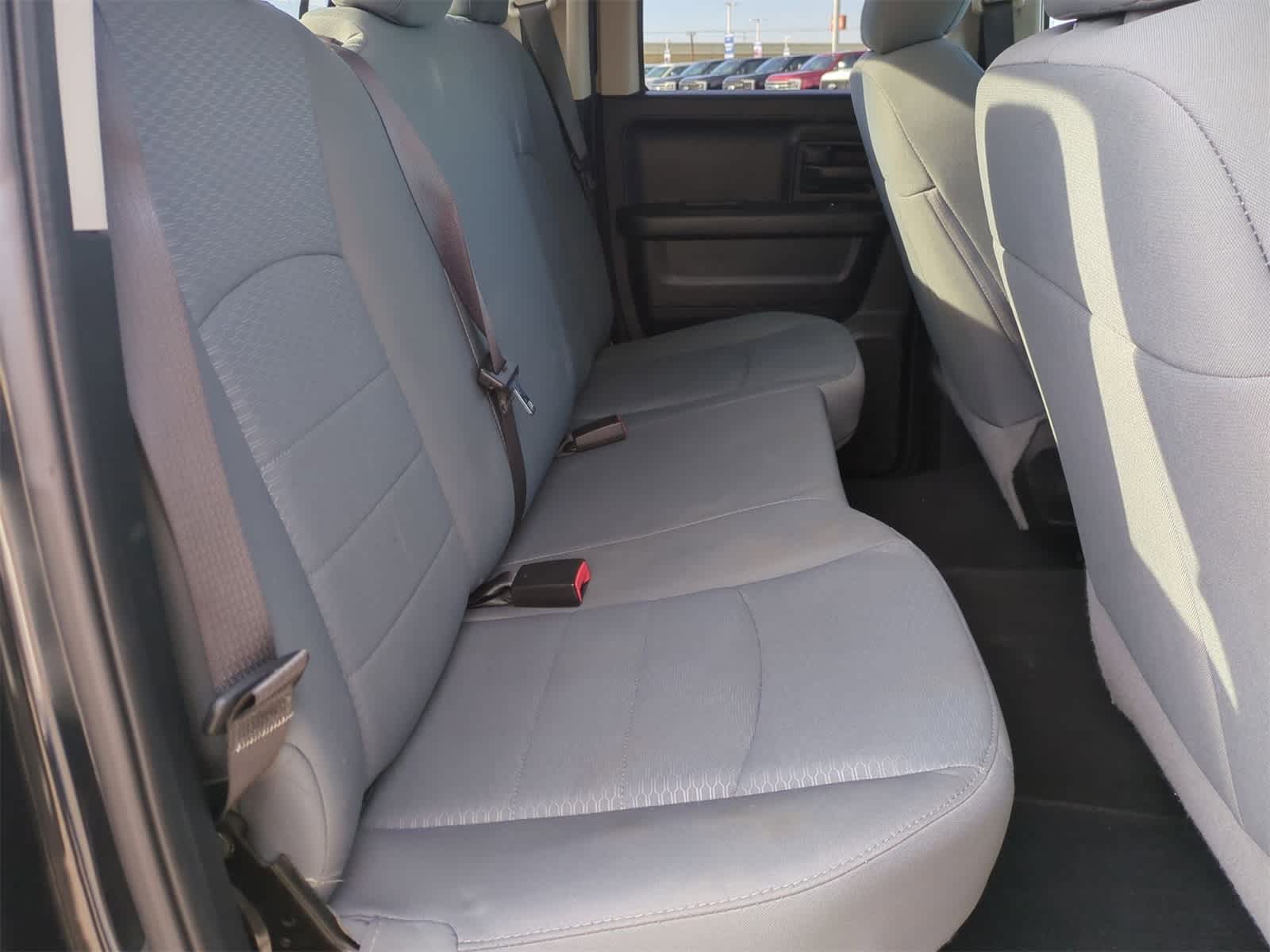 Thumbnail: 2019 RAM 1500 Classic - 24