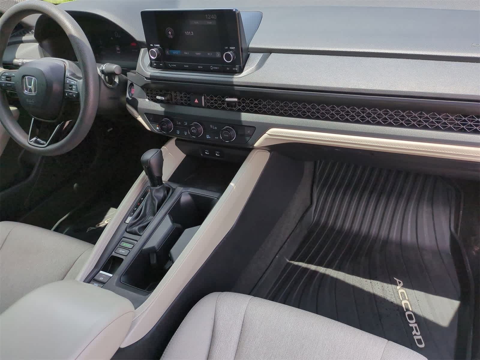 Thumbnail: 2023 Honda Accord - 28