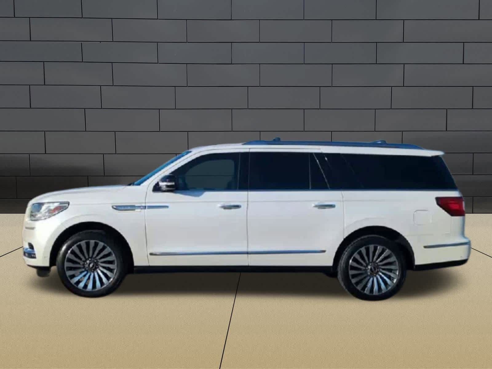 Thumbnail: 2019 Lincoln Navigator L - 5