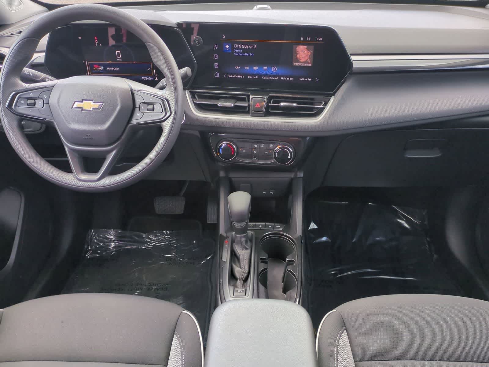 Thumbnail: 2025 Chevrolet TrailBlazer - 19