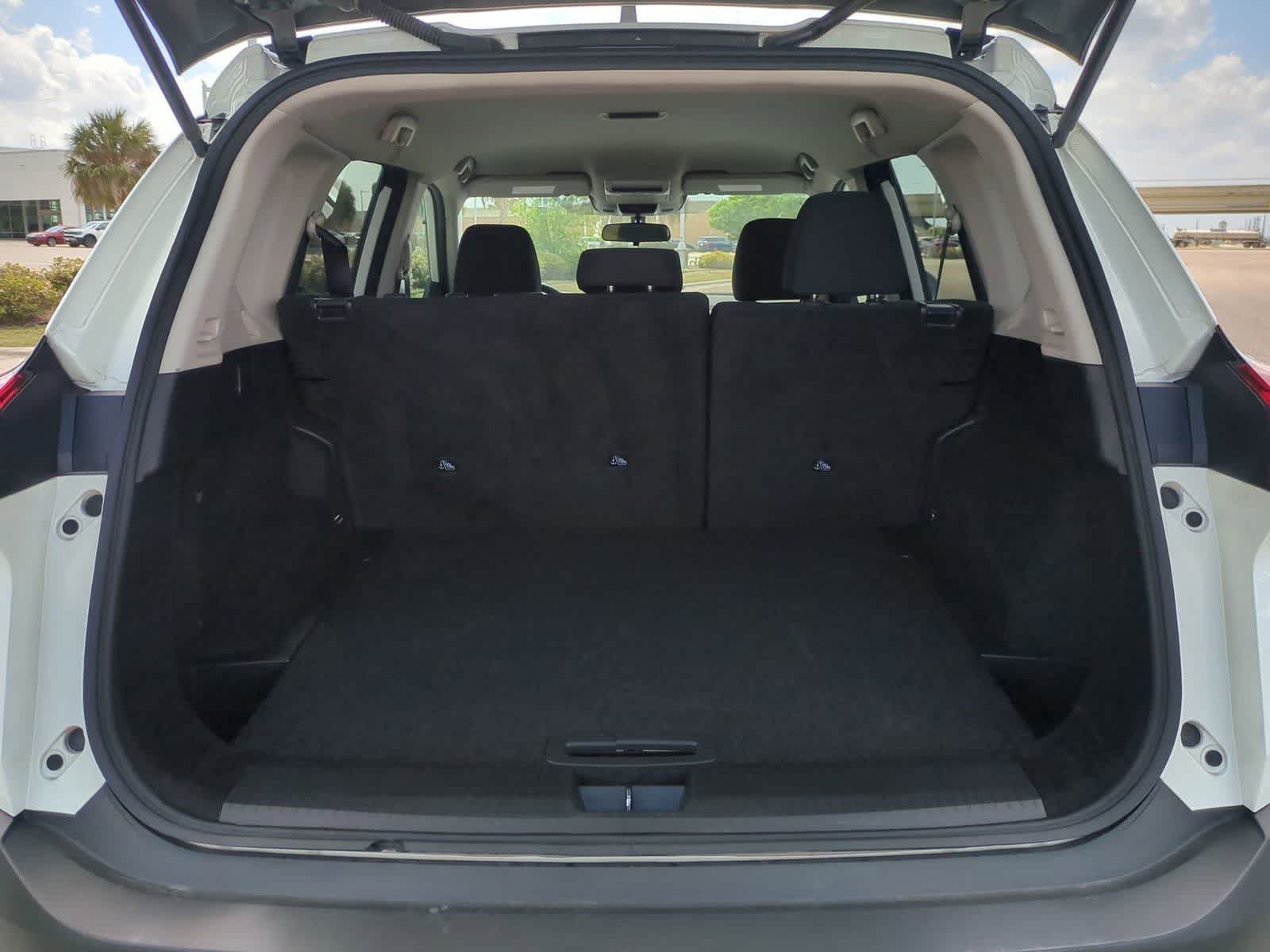 Thumbnail: 2023 Nissan Rogue - 24