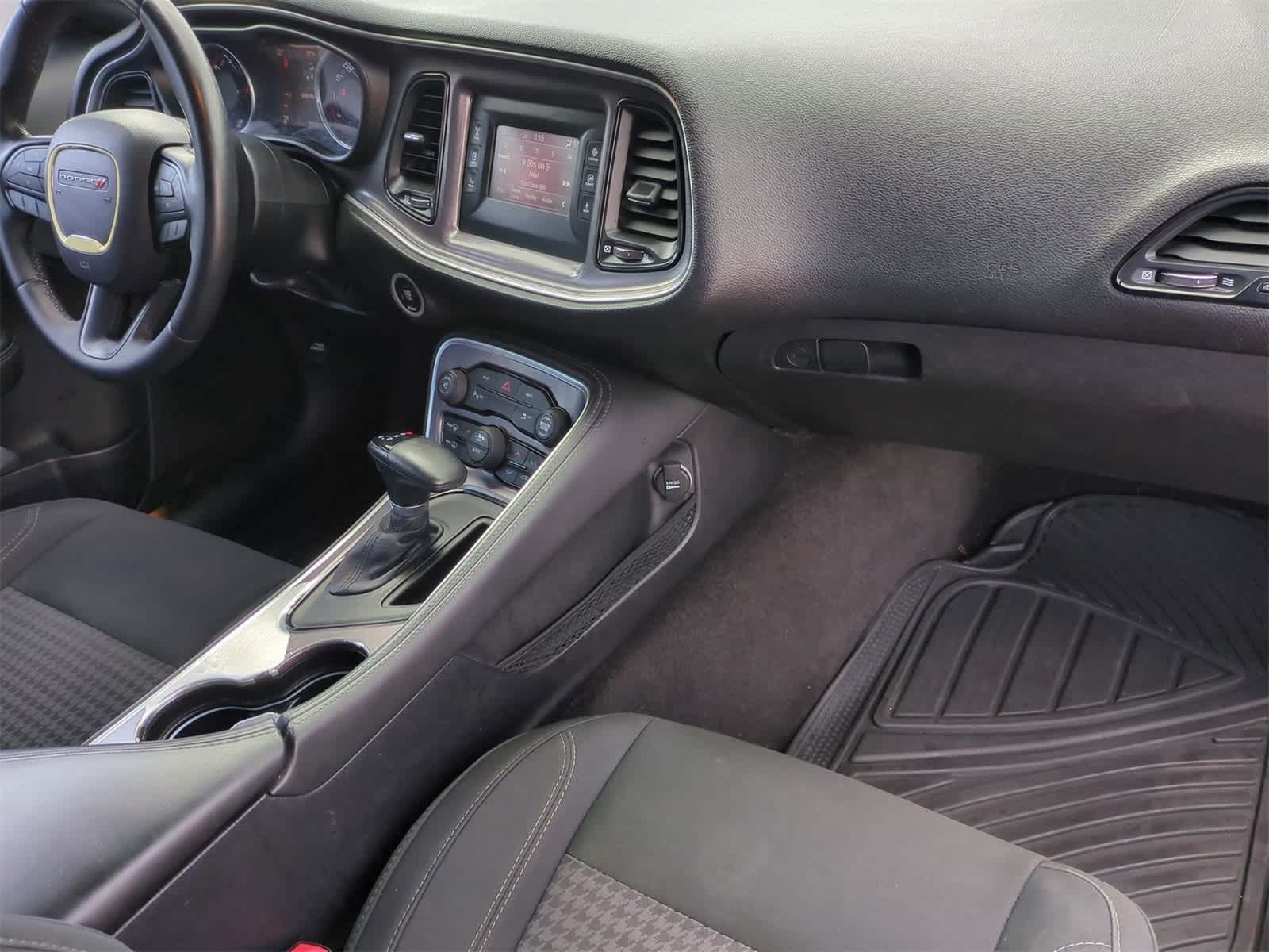 Thumbnail: 2016 Dodge Challenger - 26