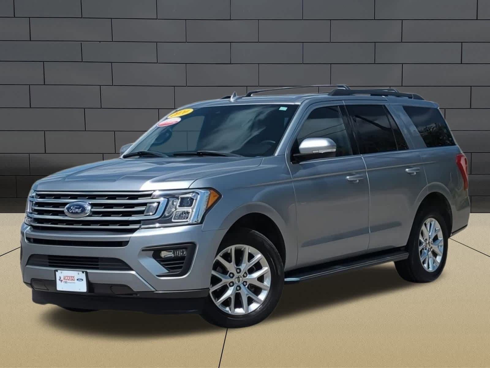 2020 Ford Expedition XLT Hero Image