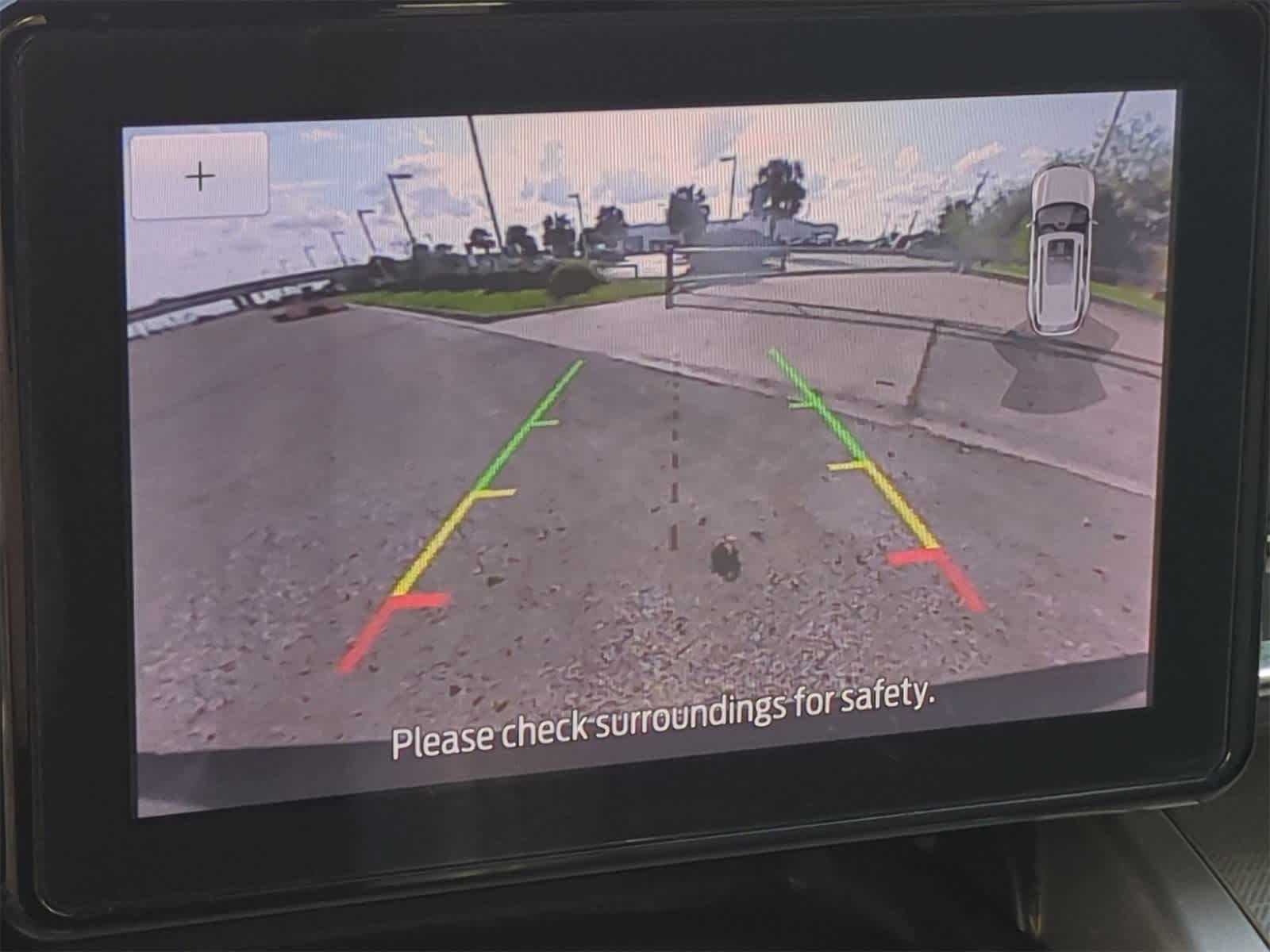 Thumbnail: 2021 Ford Explorer - 15