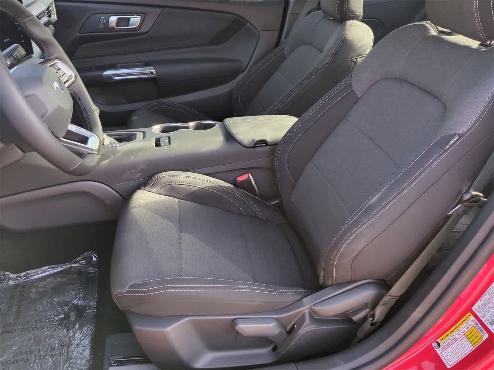 Thumbnail: 2025 Ford Mustang - 18