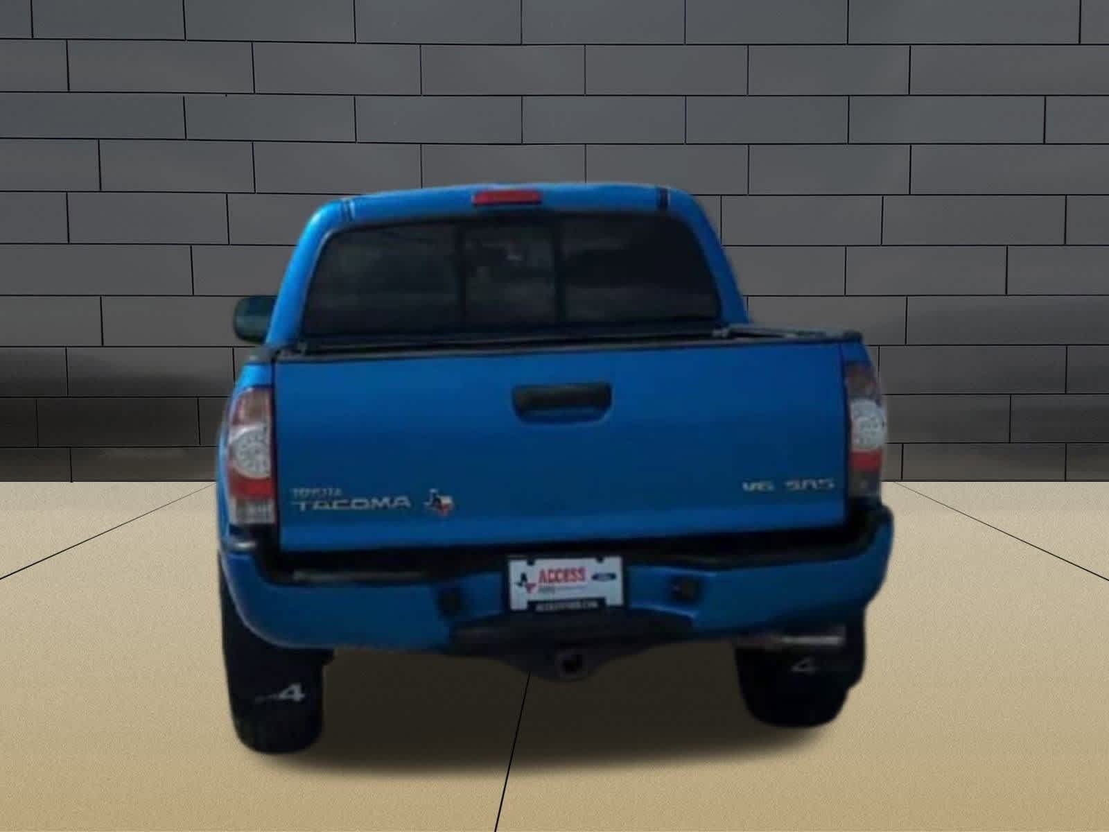 Thumbnail: 2010 Toyota Tacoma - 7