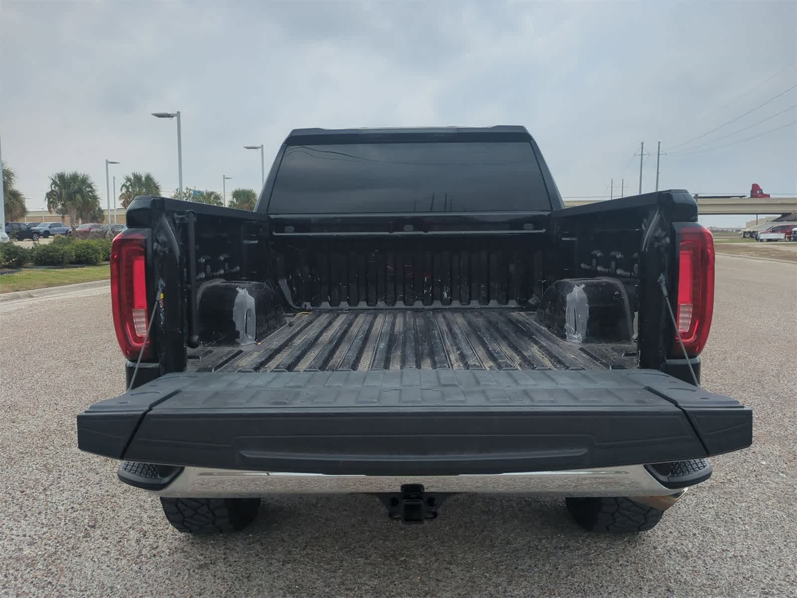 Thumbnail: 2023 GMC Sierra 1500 - 24