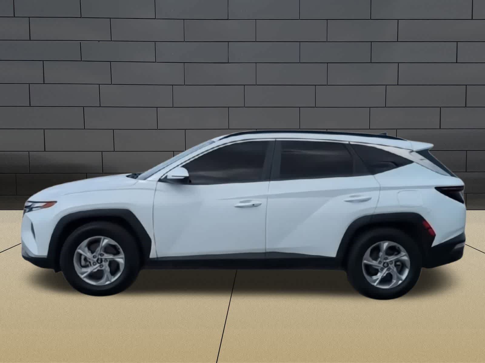 Thumbnail: 2022 Hyundai Tucson - 5