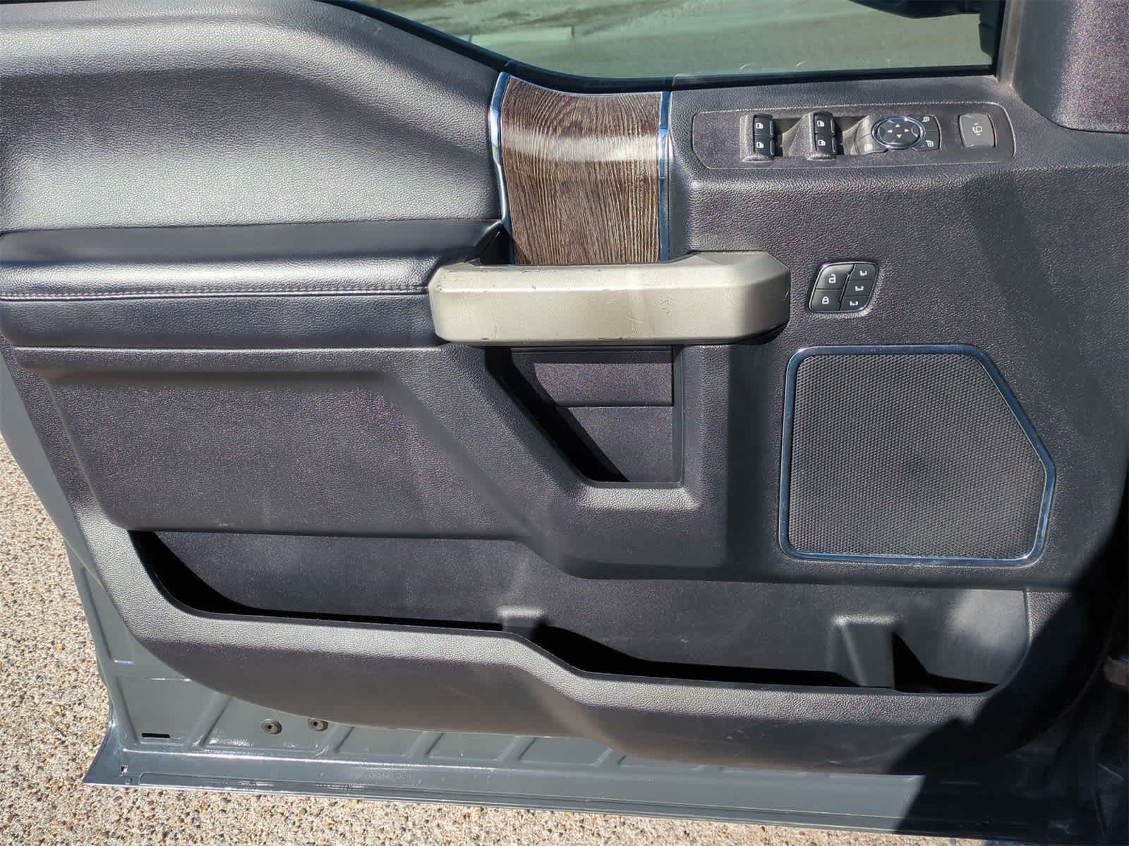 Thumbnail: 2021 Ford F-250 - 14