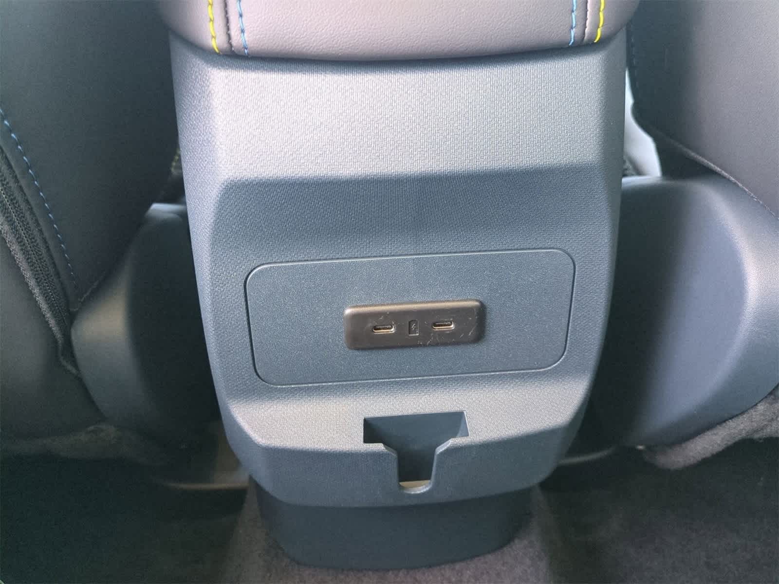 Thumbnail: 2025 Ford Maverick - 20