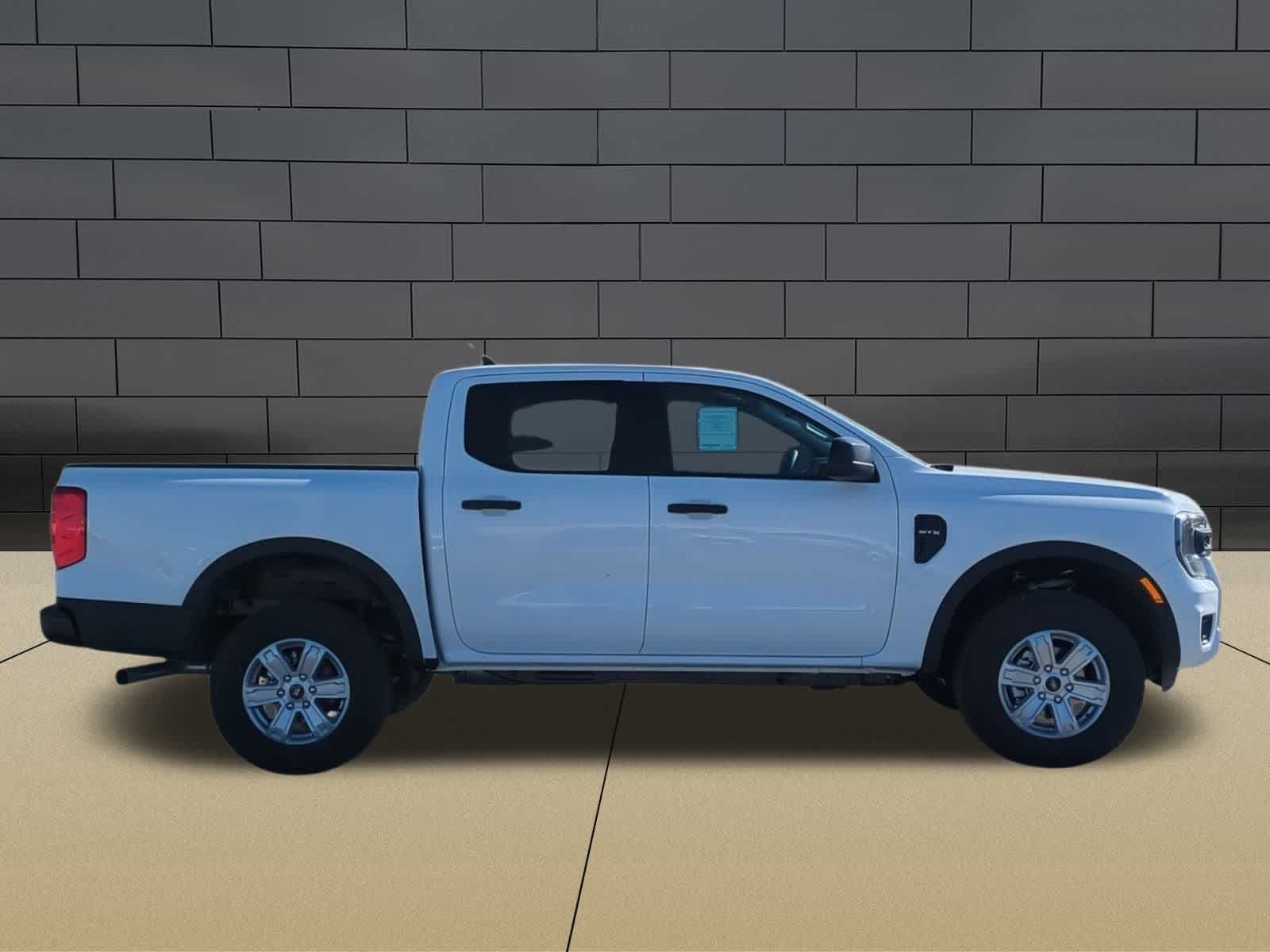 Thumbnail: 2025 Ford Ranger - 9