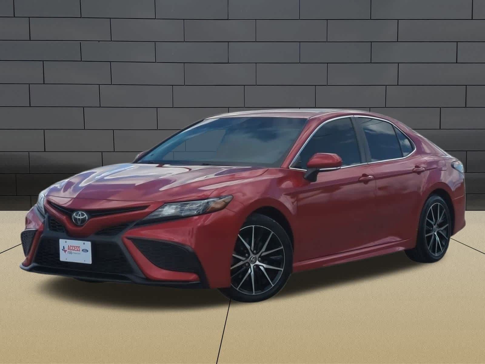 Thumbnail: 2022 Toyota Camry - 1