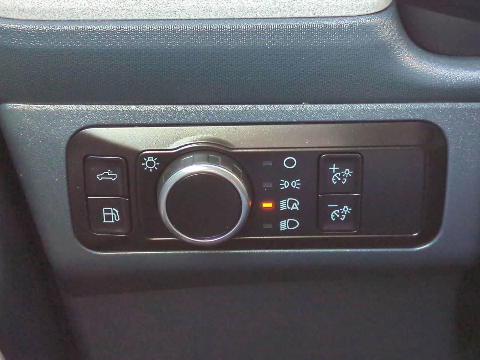 Thumbnail: 2025 Ford Maverick - 17