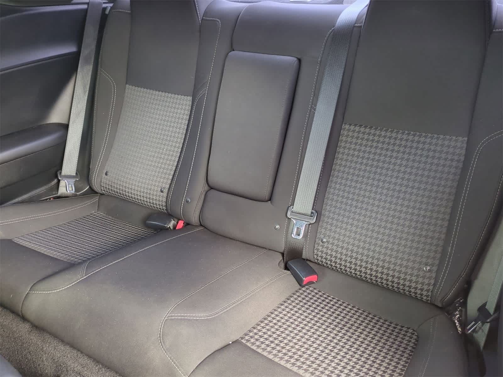 Thumbnail: 2016 Dodge Challenger - 22