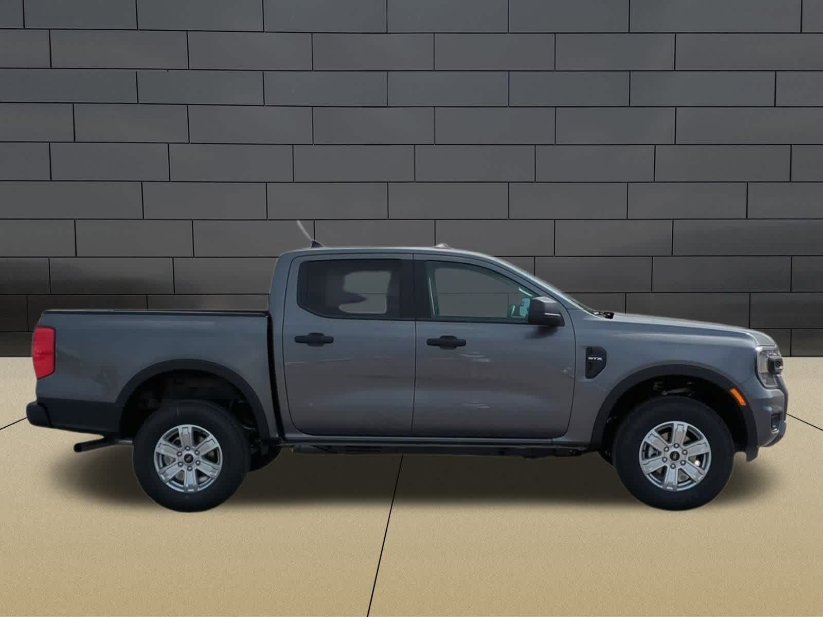 Thumbnail: 2025 Ford Ranger - 9