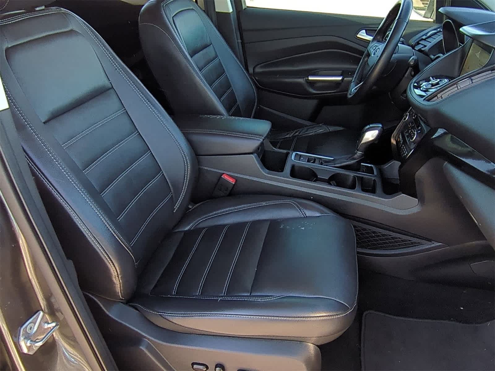 Thumbnail: 2019 Ford Escape - 27