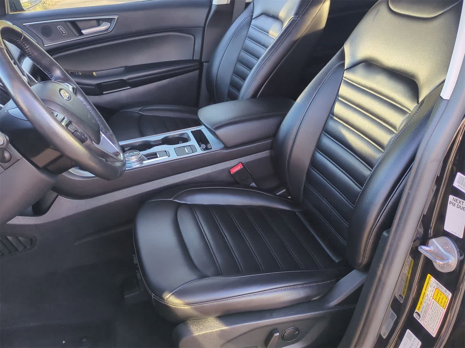 Thumbnail: 2022 Ford Edge - 18