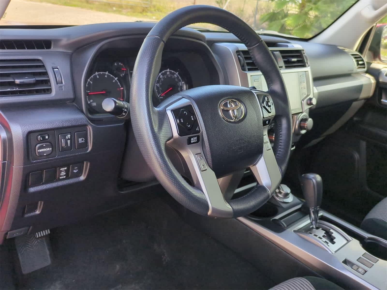 Thumbnail: 2024 Toyota 4Runner - 10