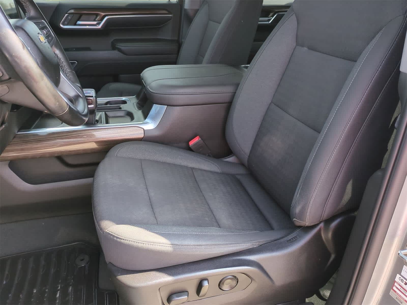 Thumbnail: 2023 Chevrolet Silverado 1500 - 18