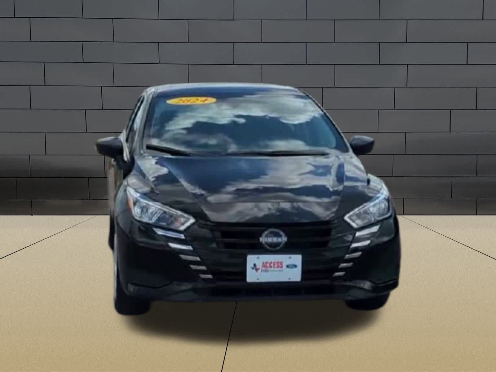 Thumbnail: 2024 Nissan Versa - 3