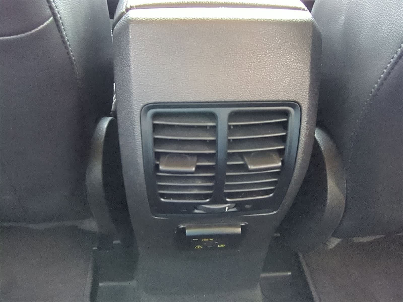 Thumbnail: 2019 Ford Escape - 21