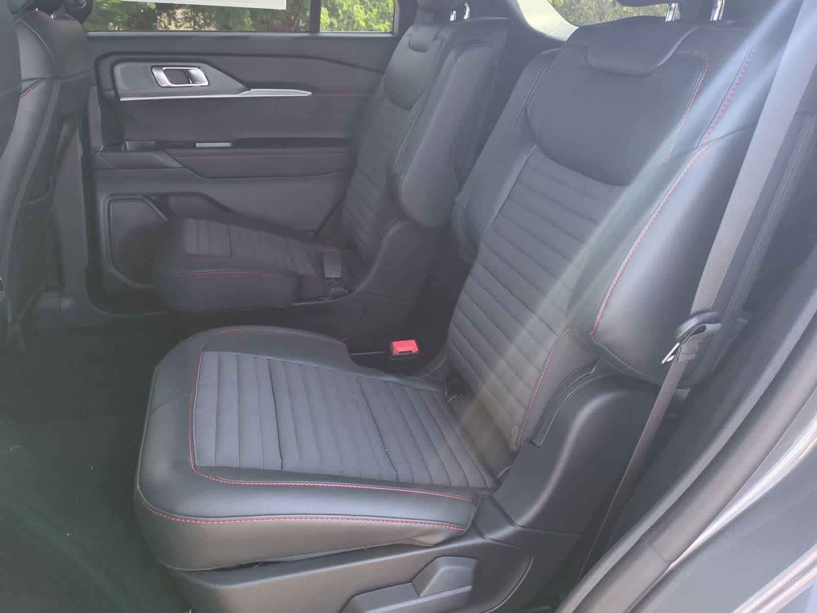 Thumbnail: 2026 Ford Explorer - 24