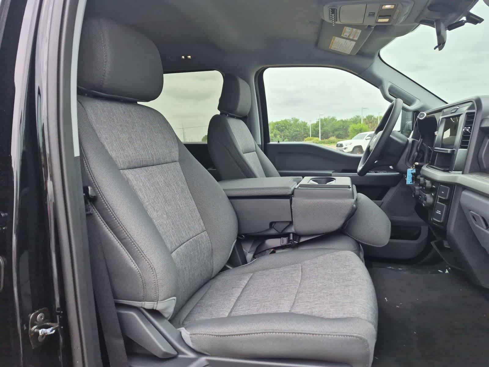 2026 Ford F-250 Super Duty XL - Photo 25