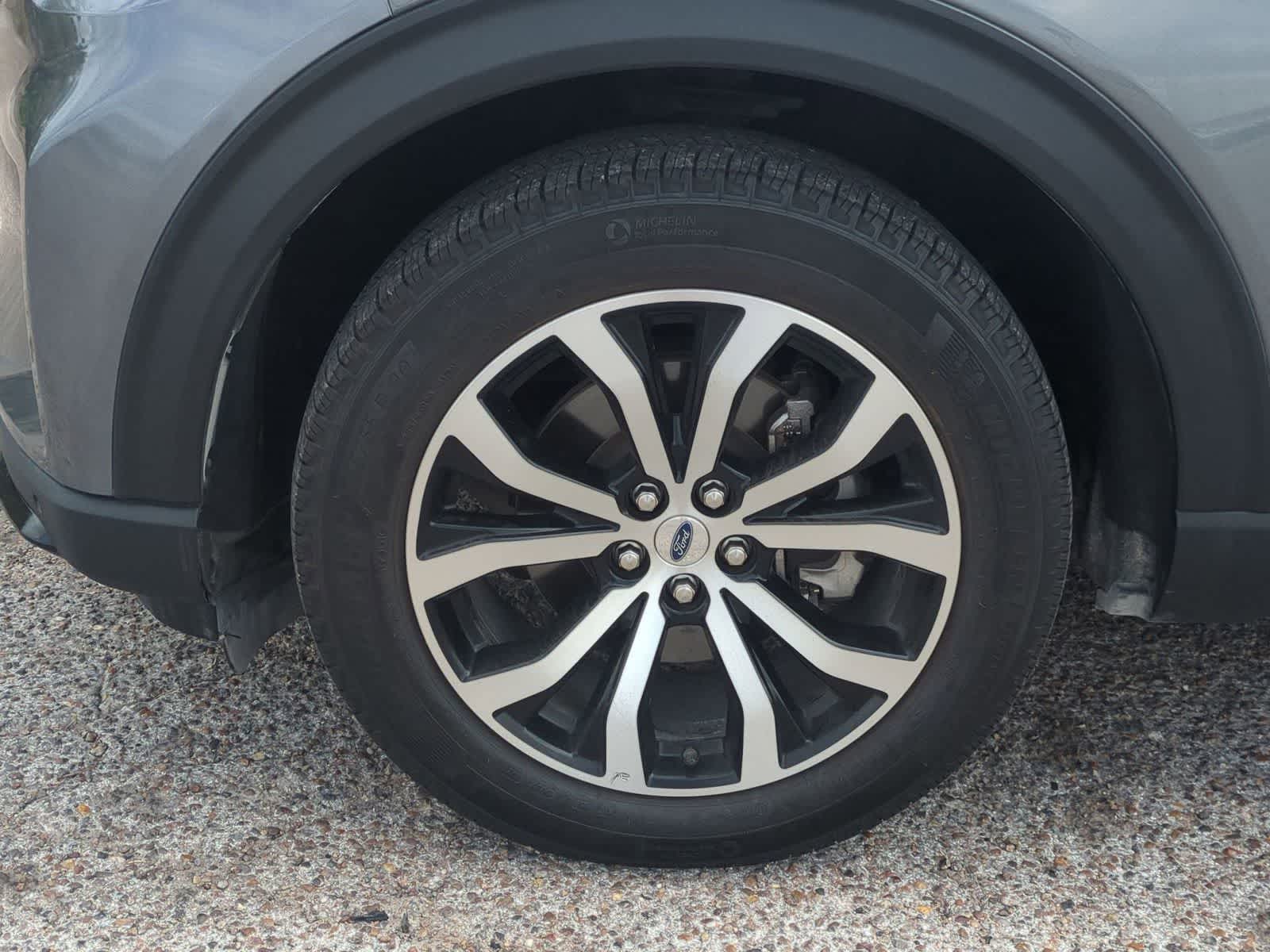 Thumbnail: 2025 Ford Explorer - 32