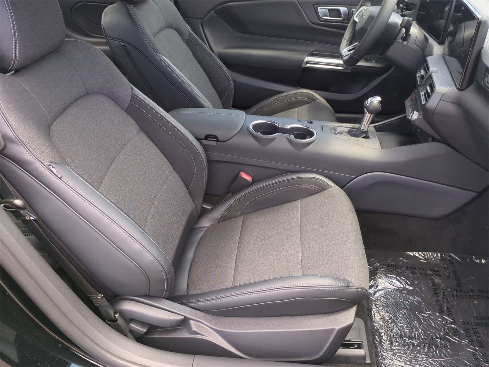 Thumbnail: 2025 Ford Mustang - 25