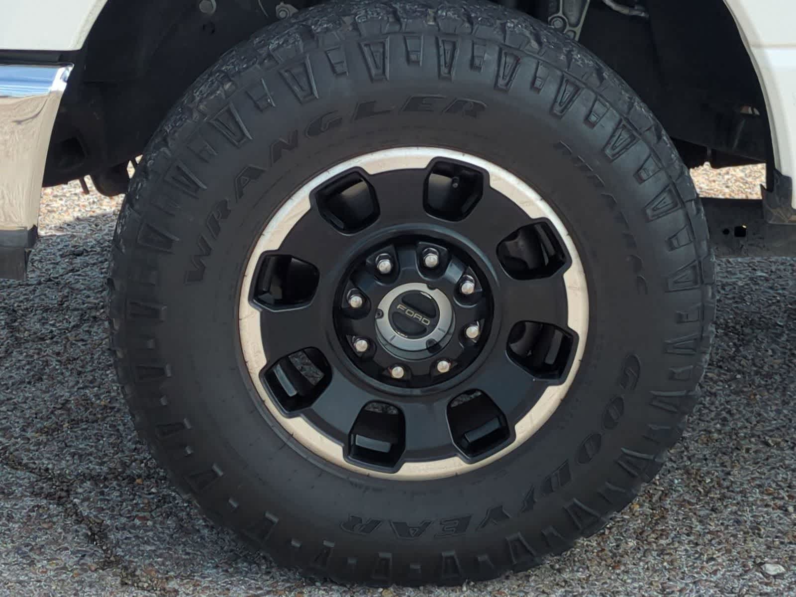 Thumbnail: 2025 Ford F-250 - 33