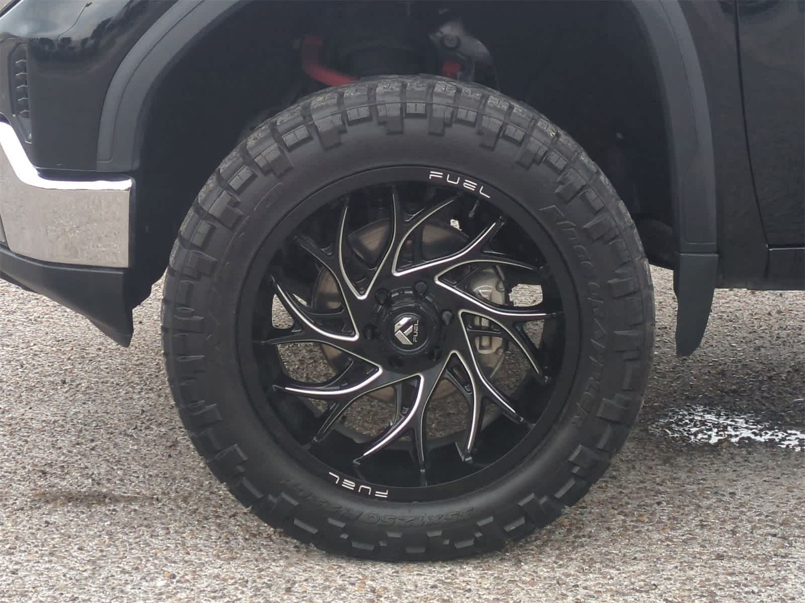 Thumbnail: 2023 GMC Sierra 1500 - 31