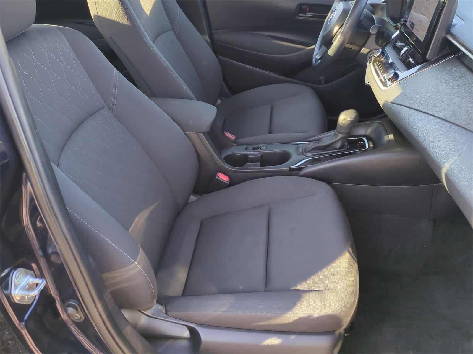 Thumbnail: 2023 Toyota Corolla - 25