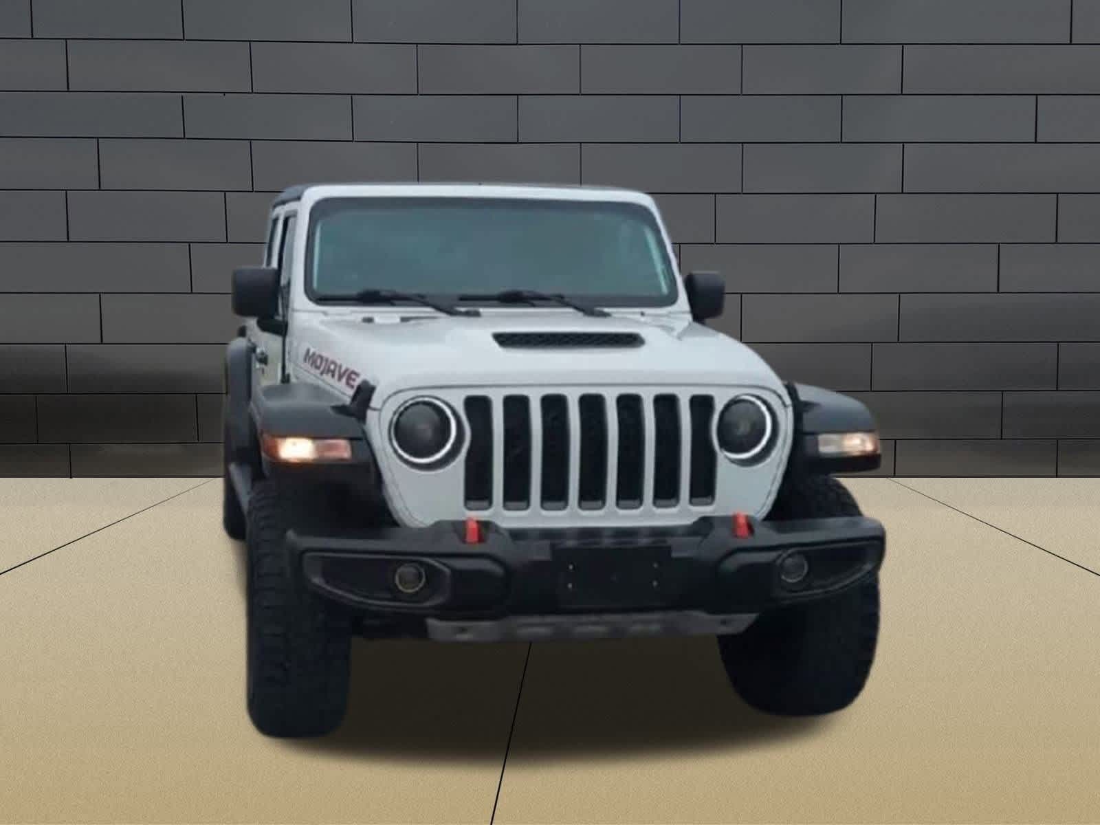 Thumbnail: 2021 Jeep Gladiator - 3