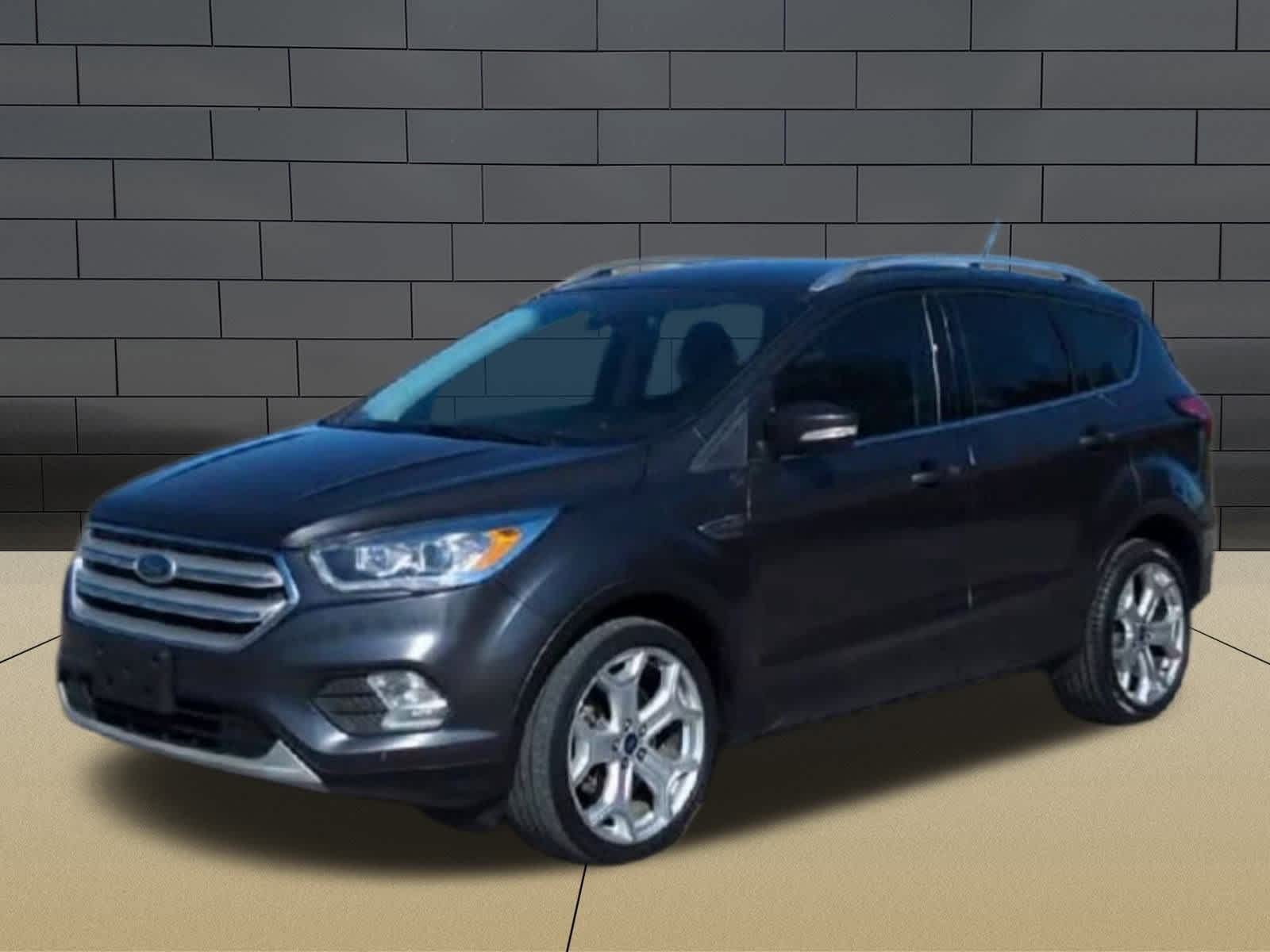 Thumbnail: 2019 Ford Escape - 4