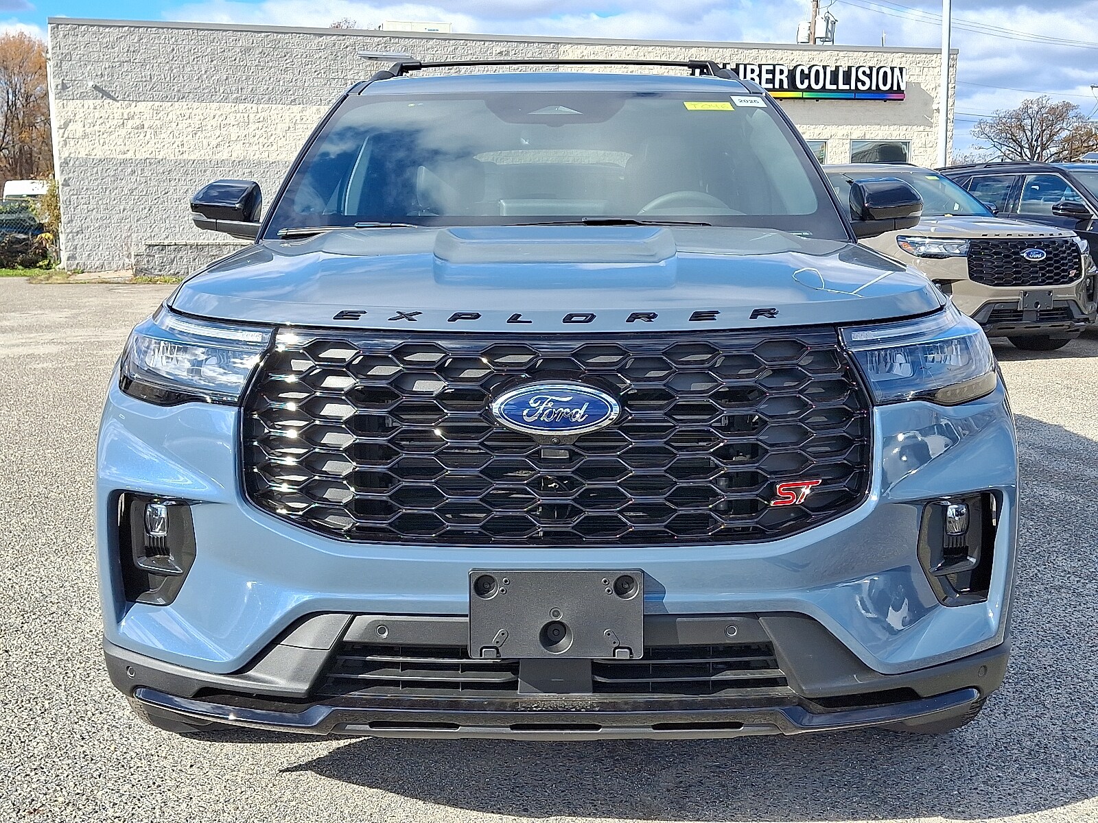 2026 Ford Explorer ST photo 2