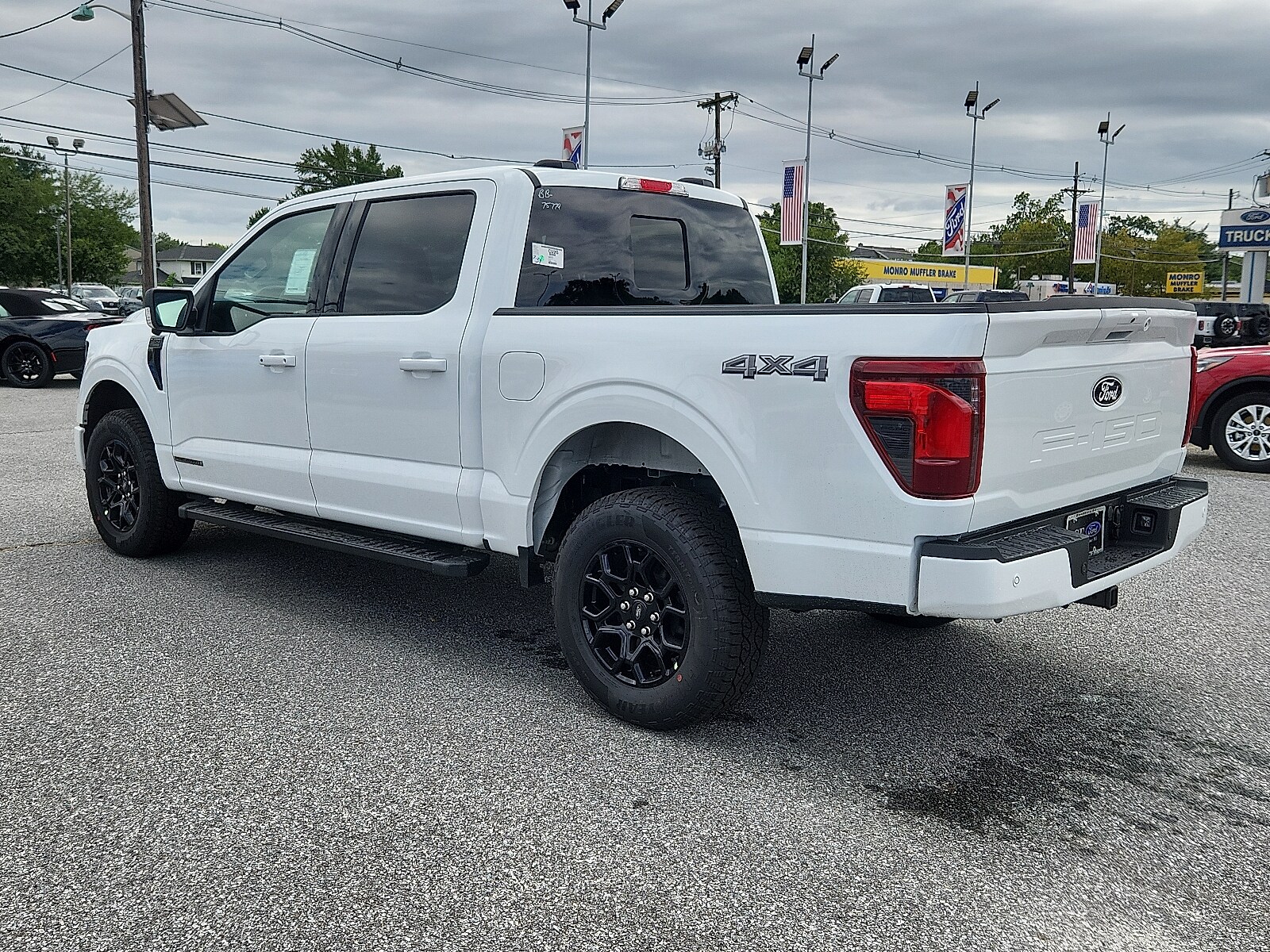 2025 Ford F-150 XLT photo 3