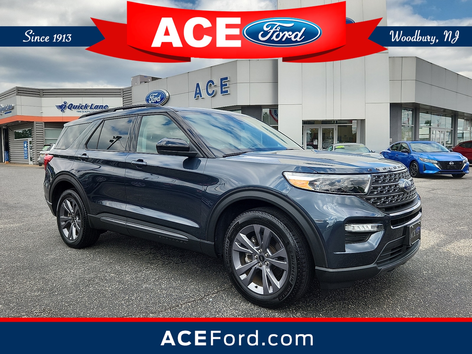 2022 Ford Explorer XLT's photo