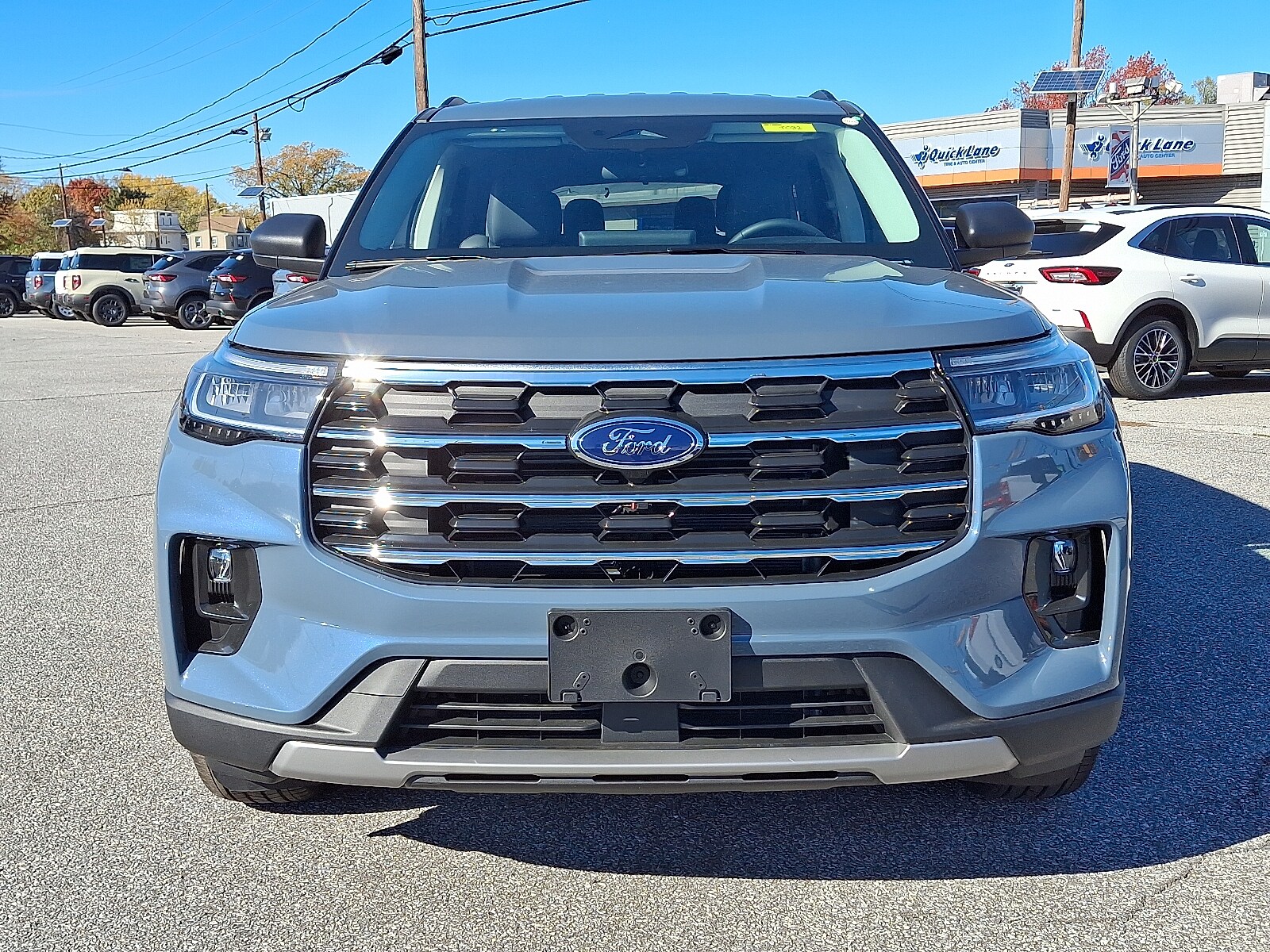 2026 Ford Explorer photo 2