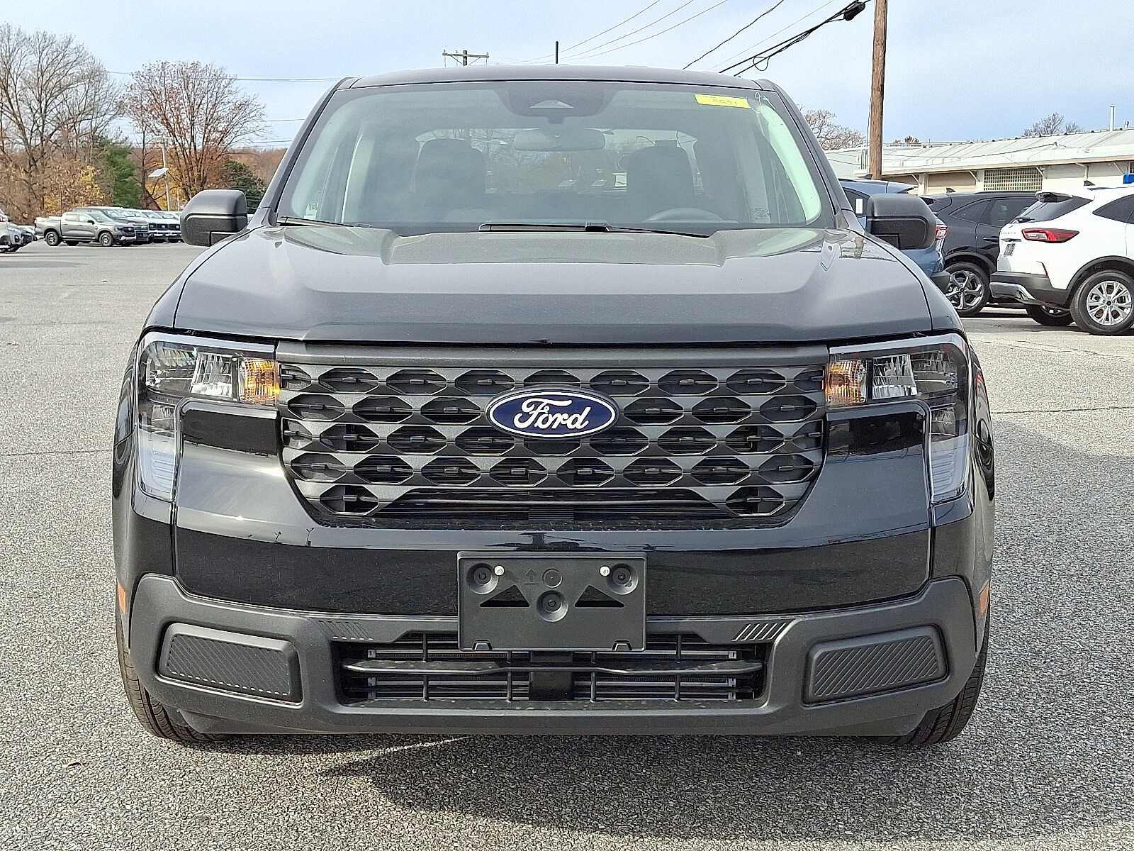 2025 Ford Maverick XL photo 2