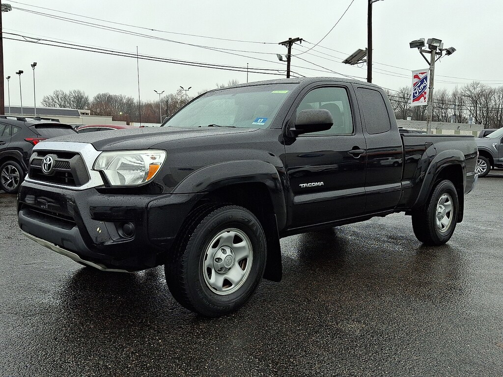 Used 2012 Toyota Tacoma ACC CAB 4WD AT