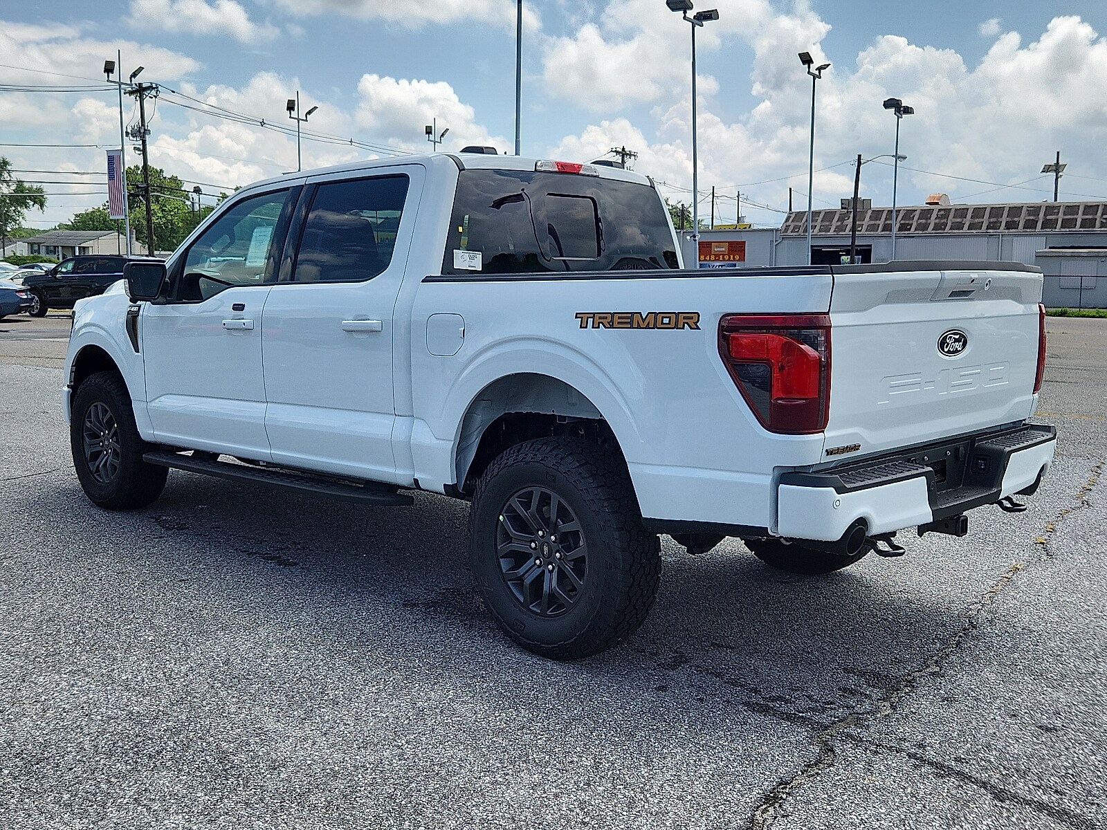 2025 Ford F-150 Tremor photo 4