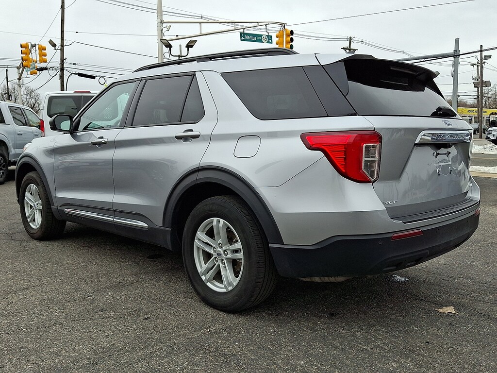 Used 2023 Ford Explorer XLT 4WD