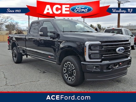 2025 Ford F-350 F-350 Platinum Truck Crew Cab