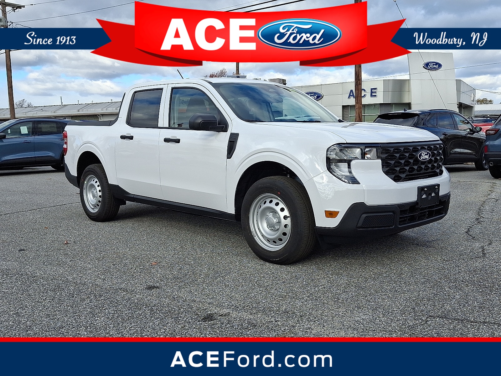 2025 Ford Maverick XL's photo